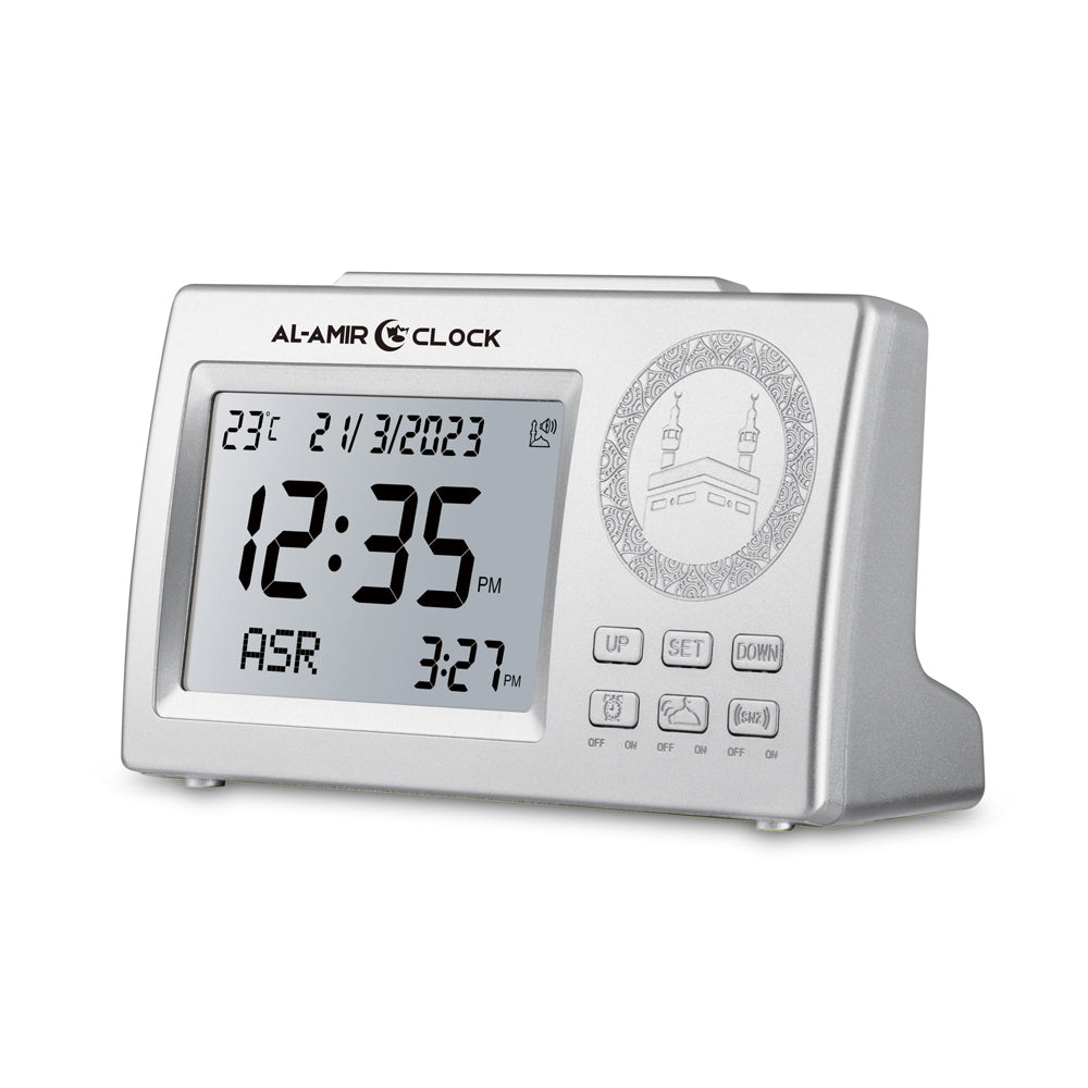 Horloge de prière AC100 posée sur une table de chevet